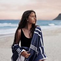 female1023073682251
